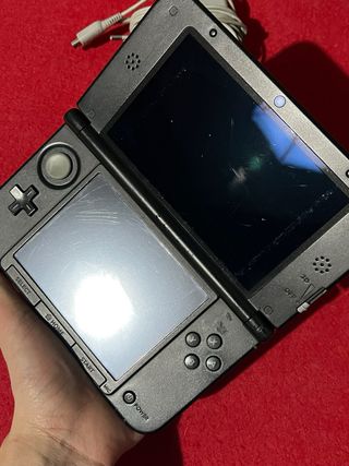 Nintendo 3DS XL grigia