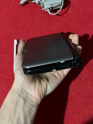 Nintendo 3DS XL grigia