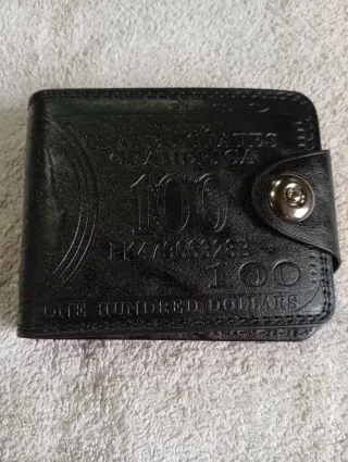 Billetera de hombre negra