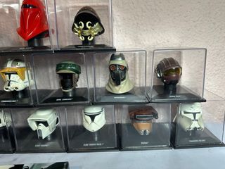 Colección Star Wars: Cascos y Figuras