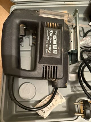 Amoladora angular con discos + Sierra de calar