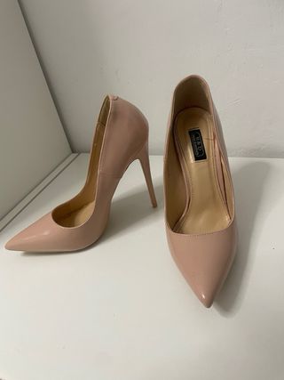Tacones Salón Beige