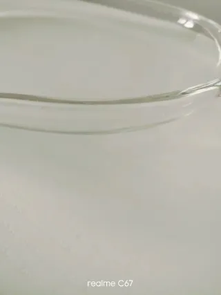 Bandeja de vidrio vintage con flores moradas