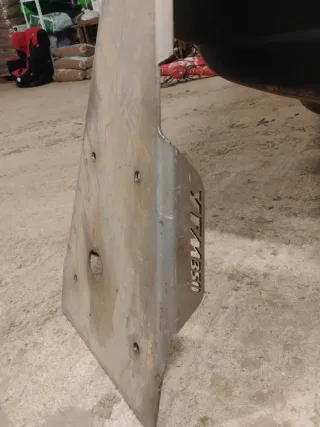 Cubrecarter Raptor 350