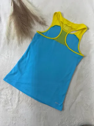 Camiseta deportiva Adidas azul y amarilla Talla xs