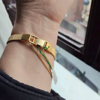 Reloj Dogma Mujer Dorado y Negro