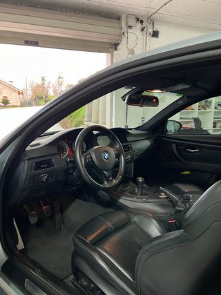 BMW M3 e92 MANUAL Carbon