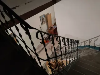 Barandilla de hierro forjado antigua