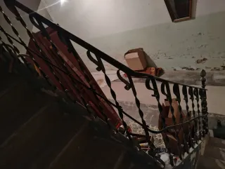 Barandilla de hierro forjado antigua