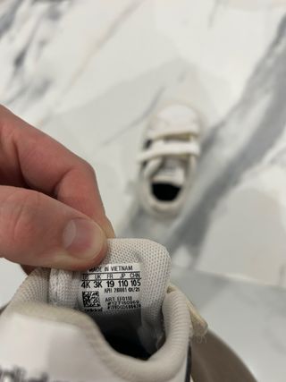 Scarpe Adidas bimbo bianche velcro