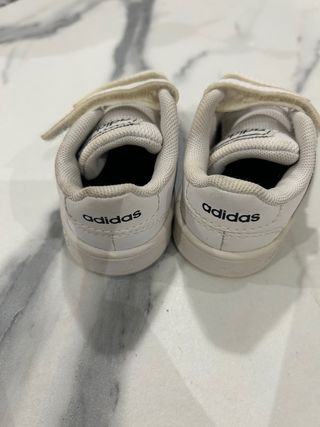 Scarpe Adidas bimbo bianche velcro