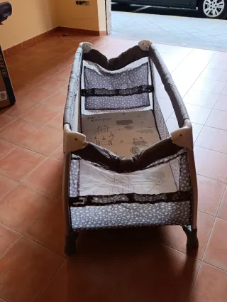 Parque cuna viaje Jané