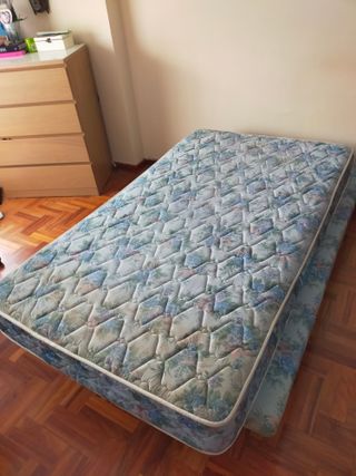 Colchón 105cm y canapé a juego