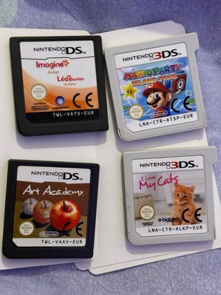 Nintendo 2DS Roja y Blanca