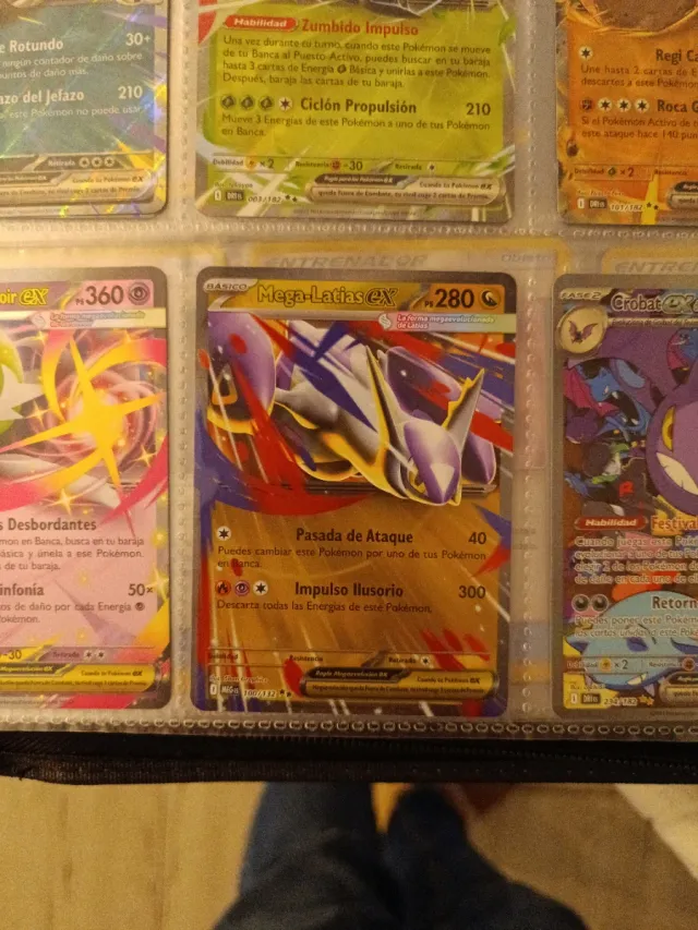 Carta Pokémon Mega-Latias EX MEG 100