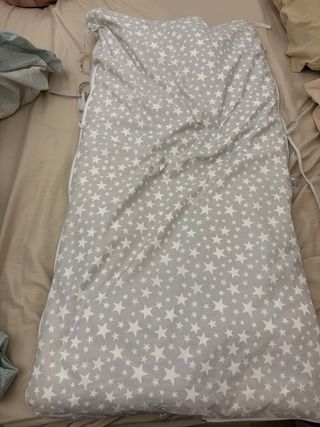 Cuna de bebé blanca colecho o normal