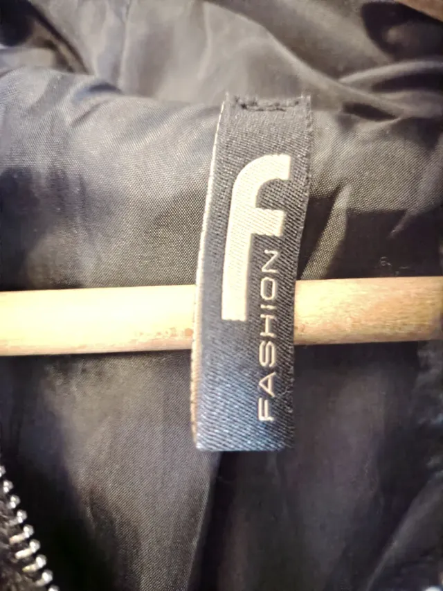 Chaqueta peluda negra Fashion Italy