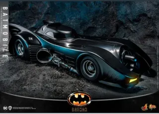 Batmobile Hot Toys 1/6 Escala Coleccionable