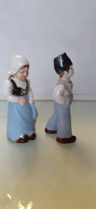 Figuras de porcelana de pareja
