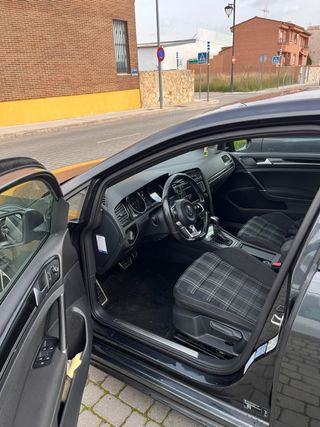 Volkswagen Golf VII GTD