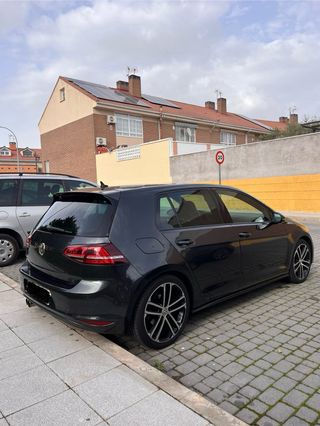 Volkswagen Golf VII GTD