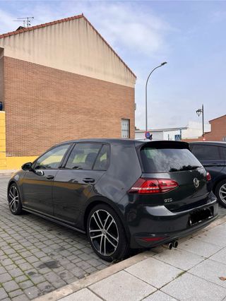Volkswagen Golf VII GTD