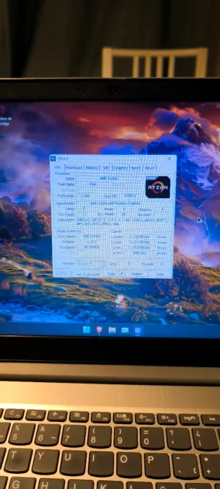 Portátil Lenovo IdeaPad 3 15ADA05 Plata