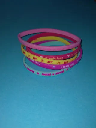 Set 5 bracciali dell'amicizia anni 2010