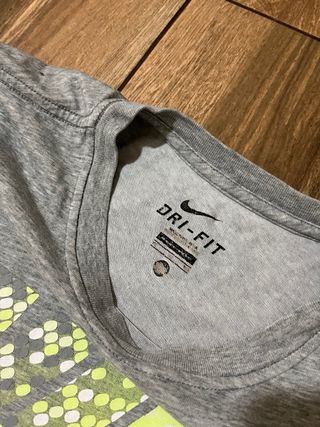 Camiseta Nike Gris Talla XL