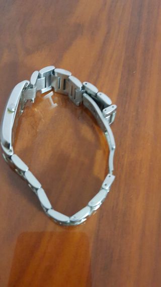 Reloj Lotus Negro y Plateado