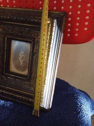 Marco antiguo con foto B/N