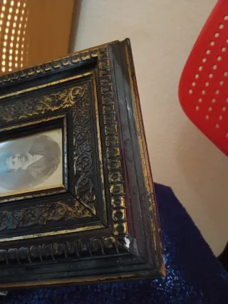 Marco antiguo con foto B/N