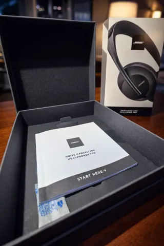 Bose 700 Negros con Caja