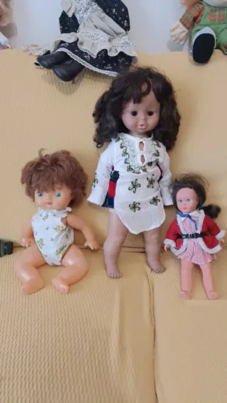 Lotto bambole vintage varie marche