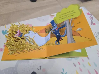 Los tres cerditos (Minipops) (Spanish Edition)