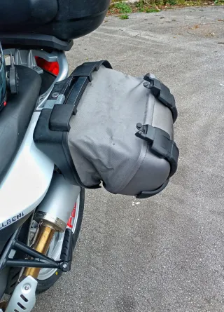 BMW F800GT Plata/Blanco Touring