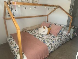 Estructura cama Montessori + colchón Aloe Vera