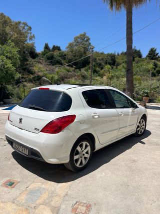Peugeot 308 2010
