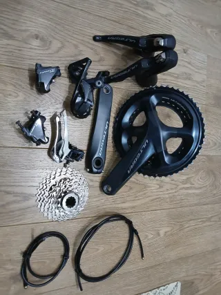 Gruppo Shimano Ultegra 11v Perfetto tutto in condizioni impeccabili.