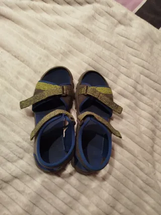 Sandalias niño Quechua Talla 36