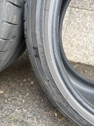 Neumáticos Yokohama 255/35/19