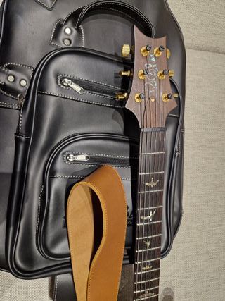 Correa de cuero full grain y ante para guitarras