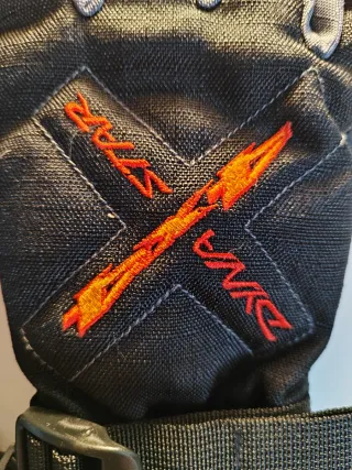 Cálidos guantes ski, chico. Tecnología Dupont.