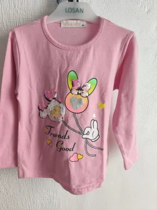 Camiseta rosa con dibujo de Minnie y lentejuelas