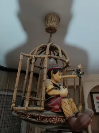 Lámpara techo Pinocho ratán y madera