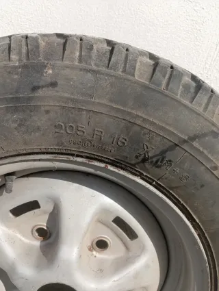 Rueda Mitsubishi Montero