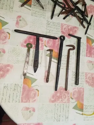 Cerrojos, pestillos, ANTIGÜEDADES