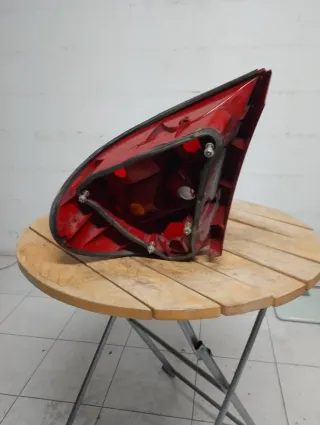 Piloto trasero derecho Ford Mondeo II