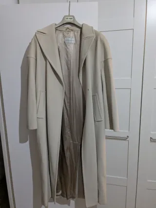 Abrigo largo STYLE MODE beige talla única