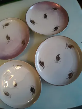 4 Platos Porcelana Diseño Hojas